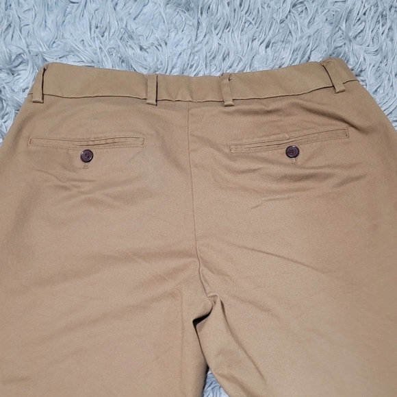 ~SOLD~Old Navy Built in Flex Athletic Taper Pants - Picture 4 of 4